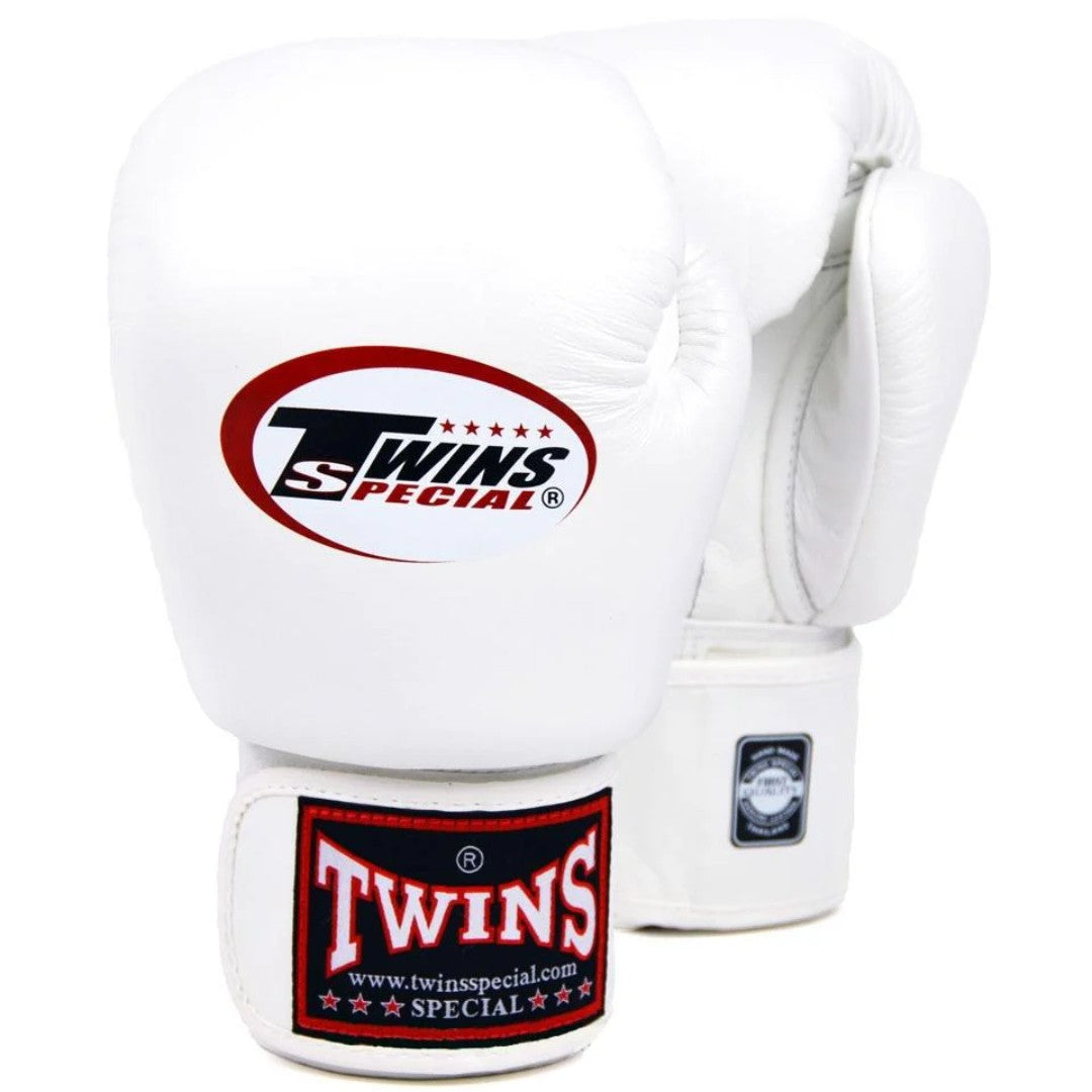 Twins Special Boxing Gloves - Beliy Volk